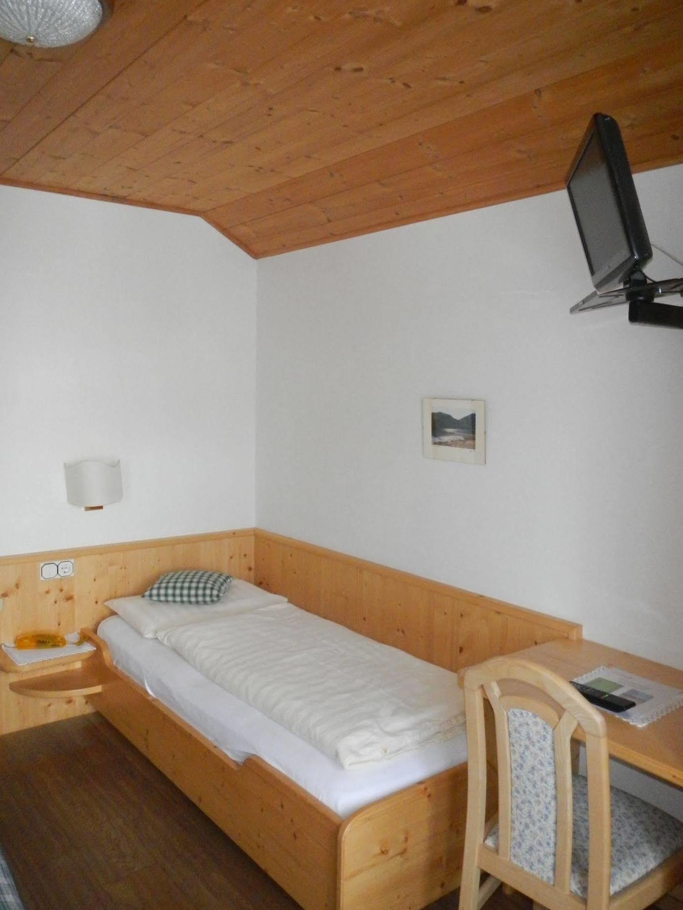 Piccolo Hotel Claudia No Pets San Vigilio Di Marebbe Luaran gambar